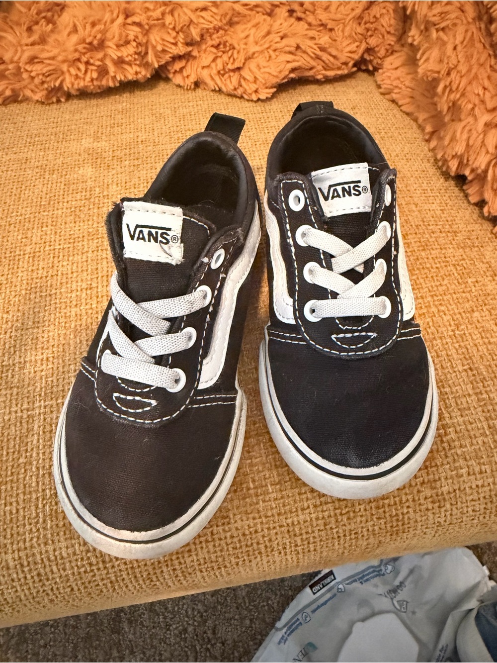 Vans Kids Black and White Low-Top Sneakers